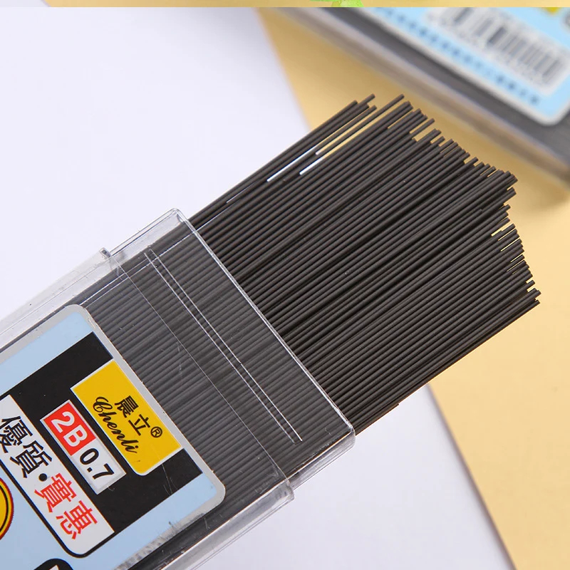 1/2 Buah Pensil Mekanik 0.5/0. - Mechanical Pencil Lead ulasan dan harga